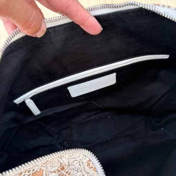 Alexander McQueen De Manta lace print silk satin large clutch bag - Picture 14 of 16